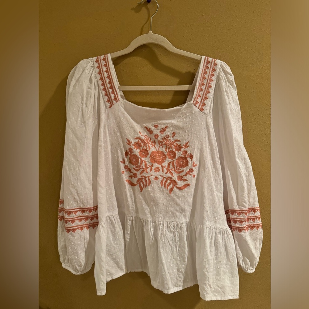 Adorable Pink and White Printed Top